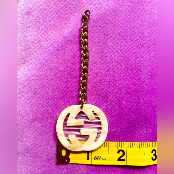 GUCCI NWT ACCESSORY INTERLOCKING GG WITH GOLD CHAIN & CLASPπππ// - Picture 10 of 10